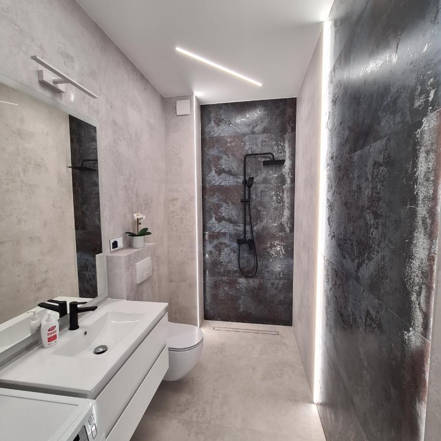 Apartament Z Tarasem Morska 8 Rewal 50M Do Morza Daire Dış mekan fotoğraf
